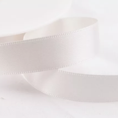 رول شبر ستان عرض 25 ملم طول الرول ( 50 متر)   Satin Ribbon Double Face 25 MM - 50 meters