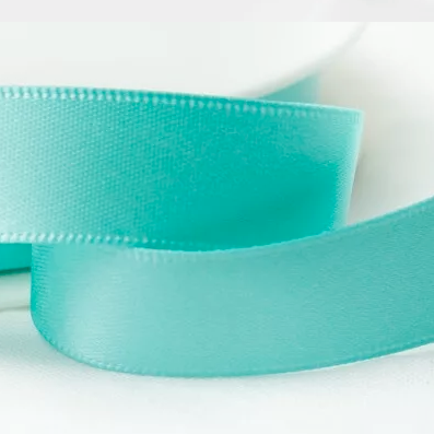 رول شبر ستان عرض 15 ملم طول الرول ( 100 يارد )   Satin Ribbon Double Face 15 MM - 100 Yards