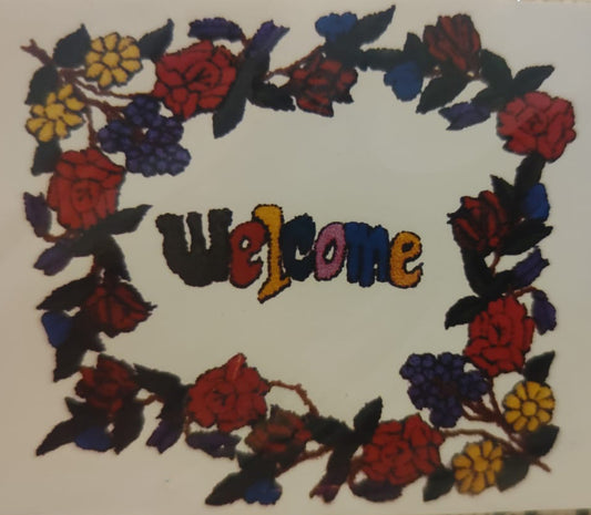 ايتامين مرسوم ويلكم مع برواز ورد