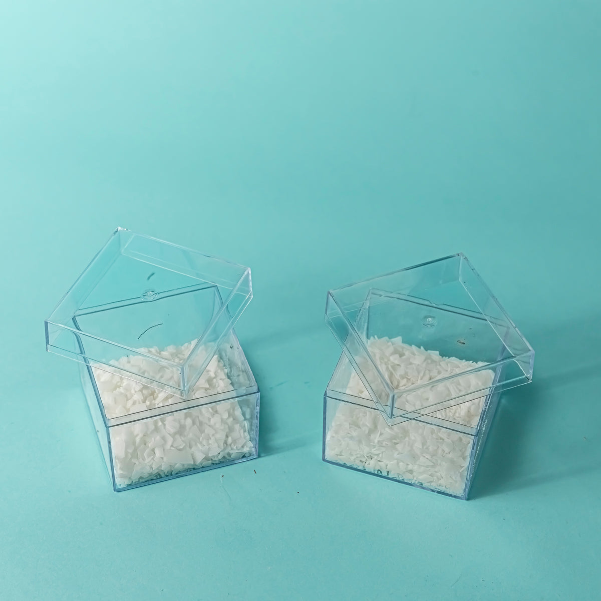 Acrylic cube boxes with separate lid